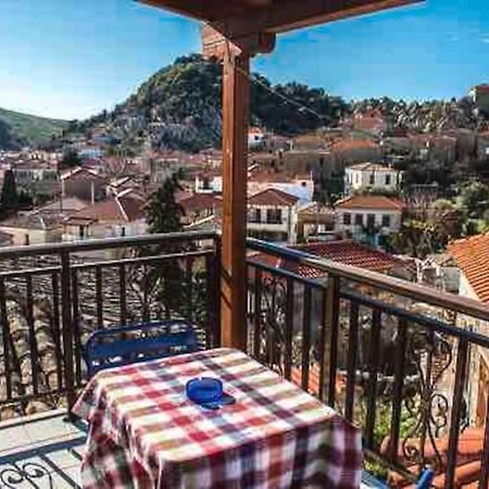 Traditional Stone-Built House With Great View Vila Kontias Exterior foto