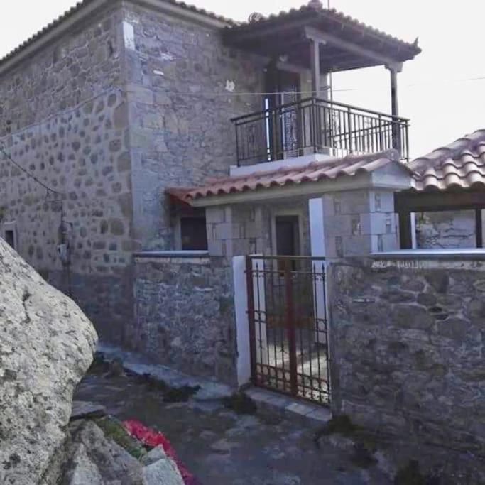 Traditional Stone-Built House With Great View Vila Kontias Exterior foto